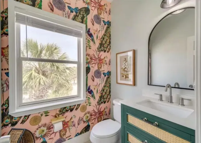 The Jungle House In Gulf Shores