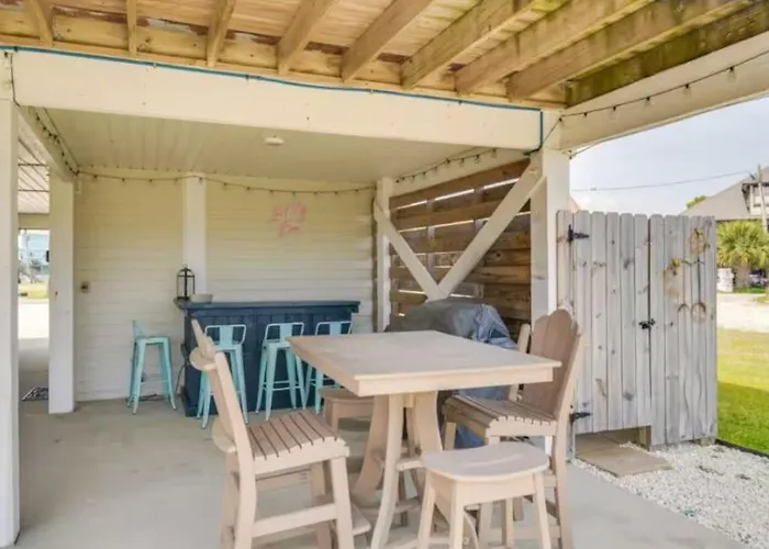 The Jungle House In Gulf Shores